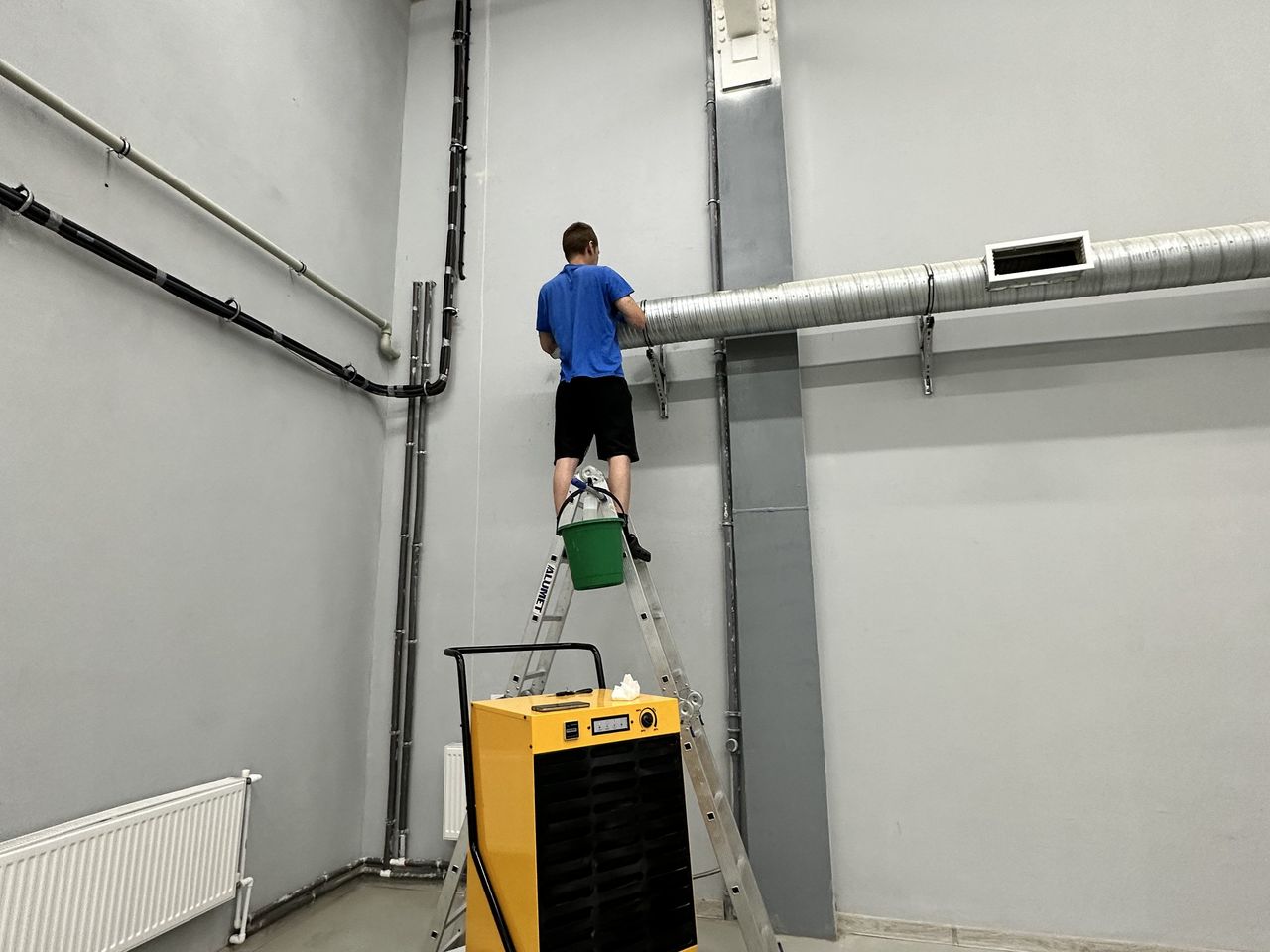 Мытьё окон и фасадов в Калининграде — Чистомания